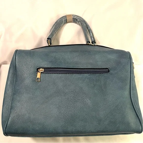 Winking Bear Crossbody and Wristlet Wallet 3 Piece Bundle - New - Picture 3 of 16